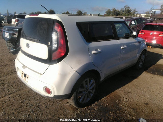 KIA SOUL + 2019 KNDJP3A57K7000387 Image 9