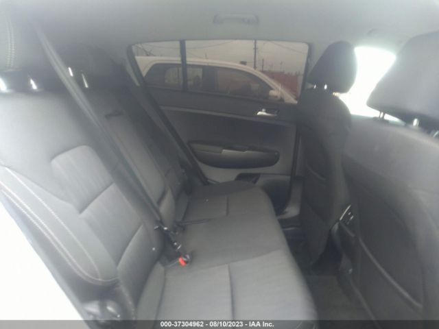 KNDPMCAC5N7017081 KIA Sportage Lx