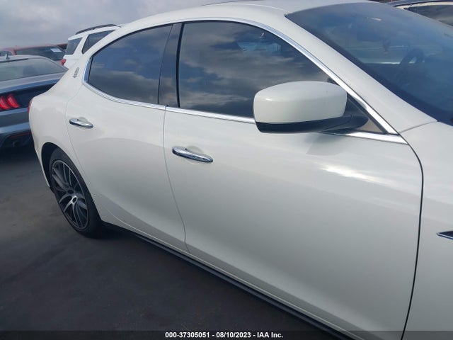 2014 MASERATI GHIBLI S VIN: ZAM57RTA0E1089463