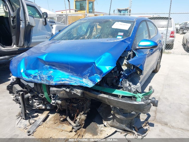 2018 HYUNDAI ELANTRA SEL VIN: 5NPD84LF1JH306209