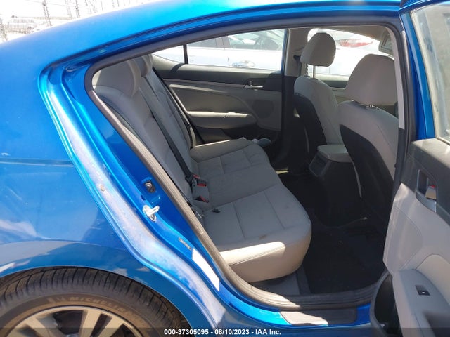 2018 HYUNDAI ELANTRA SEL VIN: 5NPD84LF1JH306209