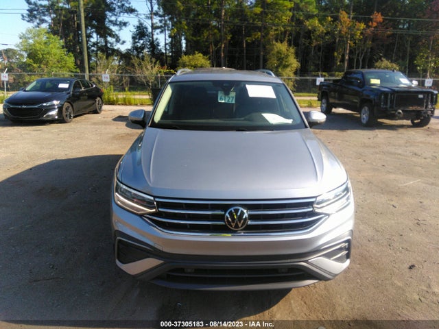 2022 Volkswagen Tiguan Se მანქანა იყიდება აუქციონზე, vin: 3VV2B7AX8NM015214, აუქციონის ნომერი: 37305183