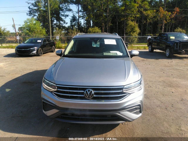 2022 Volkswagen Tiguan Se მანქანა იყიდება აუქციონზე, vin: 3VV2B7AX8NM015214, აუქციონის ნომერი: 37305183