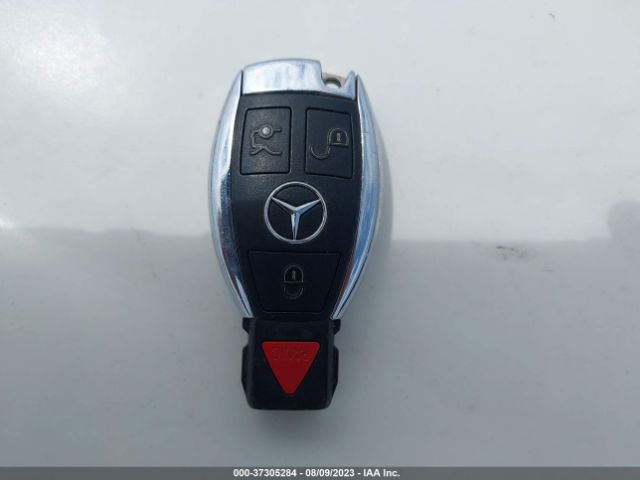 55SWF4JB2GU172735 Mercedes-Benz C-class C 300