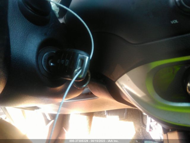 KNADM4A32F6438141 KIA RIO LX