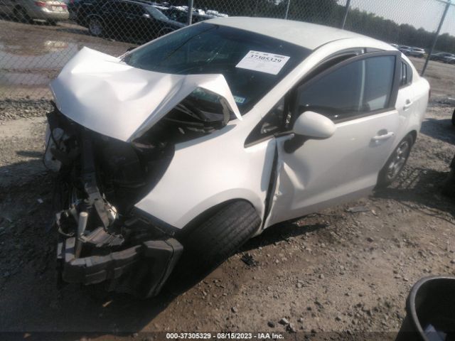 KNADM4A32F6438141 KIA RIO LX