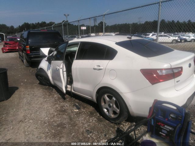 KNADM4A32F6438141 KIA RIO LX