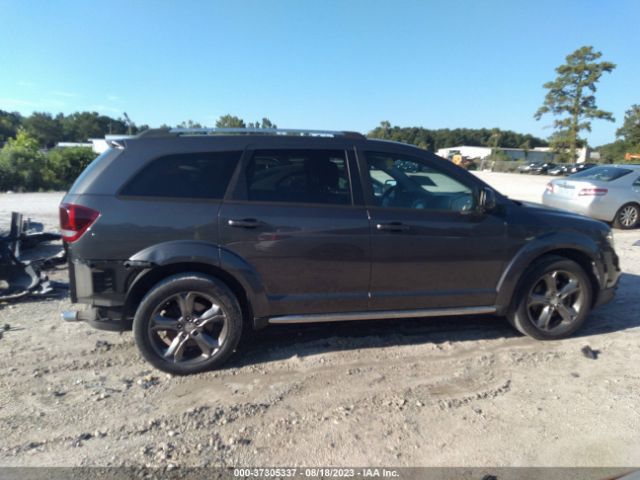 3C4PDCGG7FT639379 Dodge Journey Crossroad