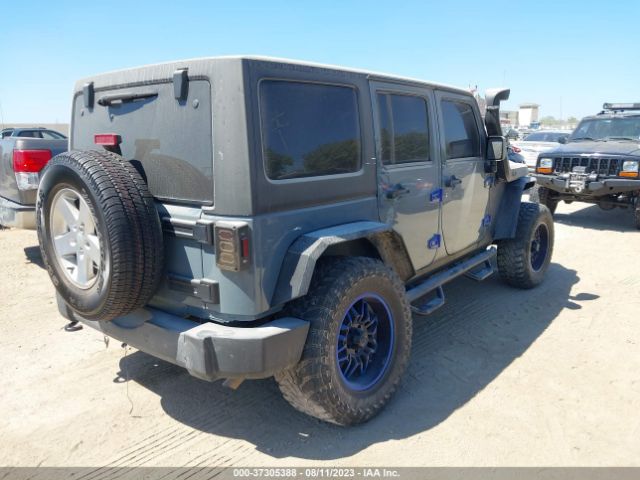1C4BJWDG2FL550551 Jeep Wrangler Unlimited Sport