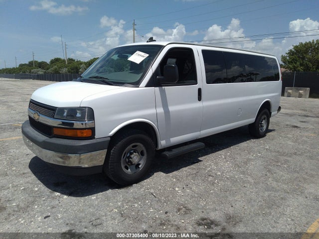 Chevrolet Express Passenger Lt 2017 1GAZGPFG3H1261914 Image 2