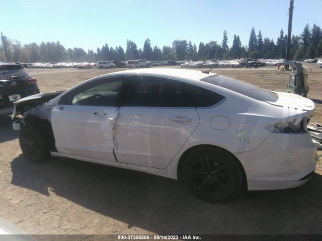 3FA6P0H70JR240275 Ford FUSION SE