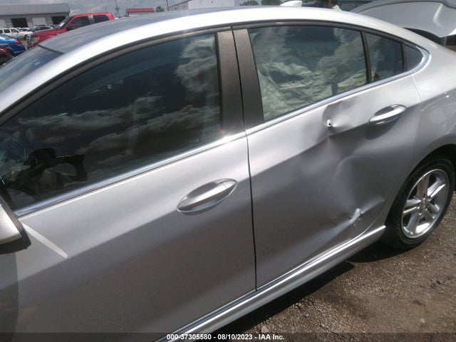 Chevrolet CRUZE LT 2018 1G1BE5SM6J7219926 Image 14