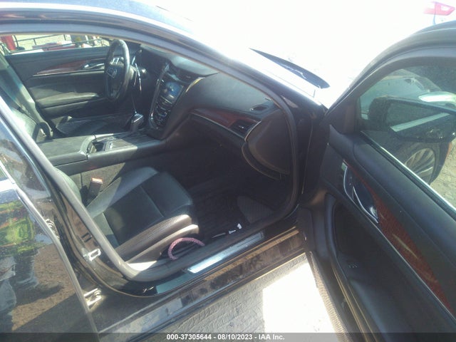 1G6AX5S30E0161625 Cadillac Cts Sedan Luxury Awd