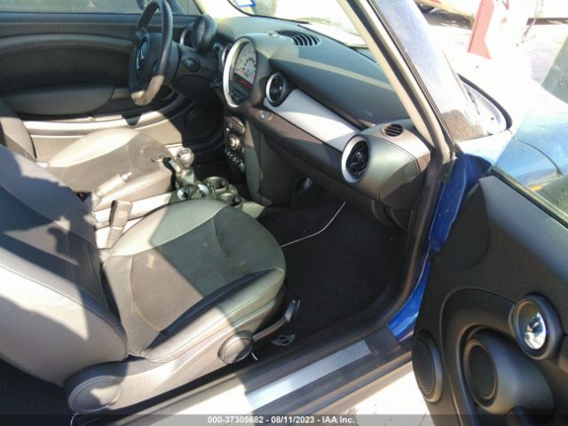 2012 MINI COOPER HARDTOP WMWSU3C51CT185441 Photo 4