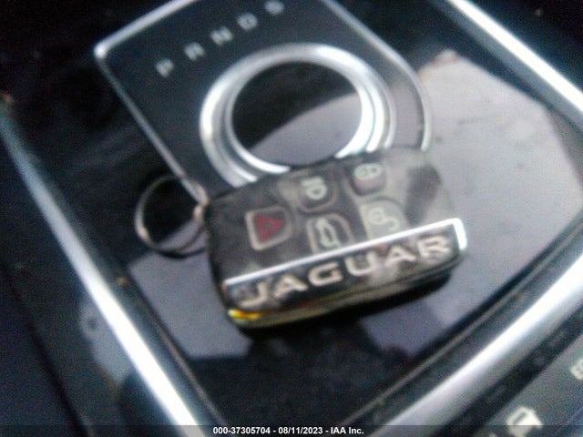 2018 JAGUAR F-PACE SADCJ2GX8JA236825 Photo 10