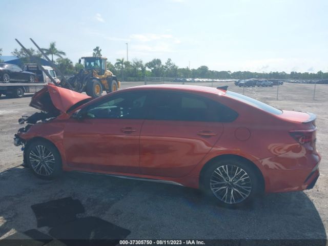 3KPF54AD2PE625411 KIA Forte Gt-line