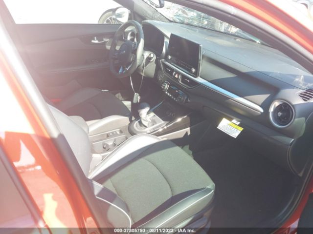 3KPF54AD2PE625411 KIA Forte Gt-line