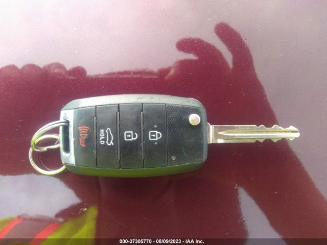 3KPFL4A76JE199570 KIA FORTE LX