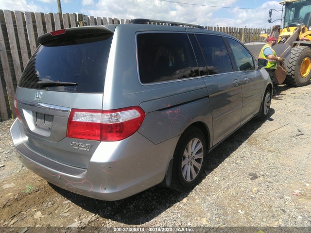 2005 HONDA ODYSSEY TOURING VIN: 5FNRL38835B105117