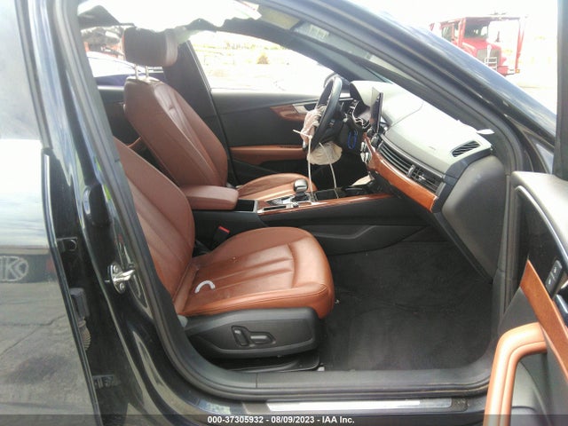 WAUGMAF49LA053956 Audi A4 PREMIUM