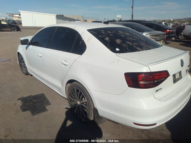 3VWD17AJ0GM405777 Volkswagen Jetta Sedan 1.8t Sport