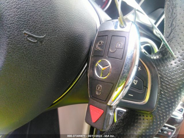 55SWF4JB4FU056032 Mercedes-Benz C-class C 300