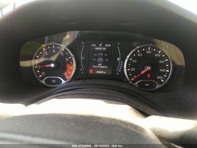 ZACCJBBB6JPH71773 Jeep Renegade Latitude