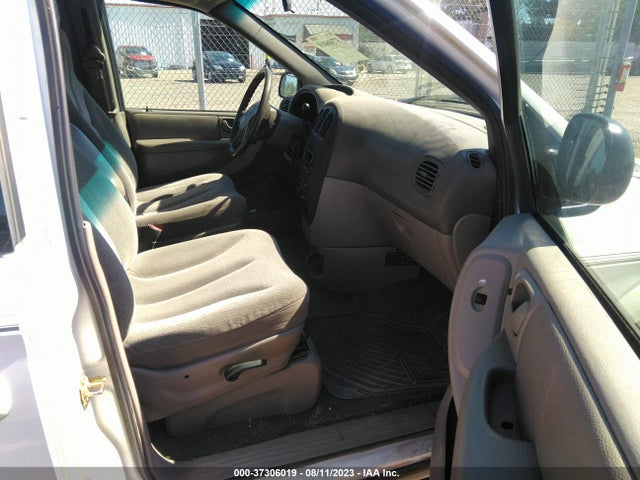 2002 DODGE GRAND CARAVAN SPORT VIN: 2B4GP44322R772429