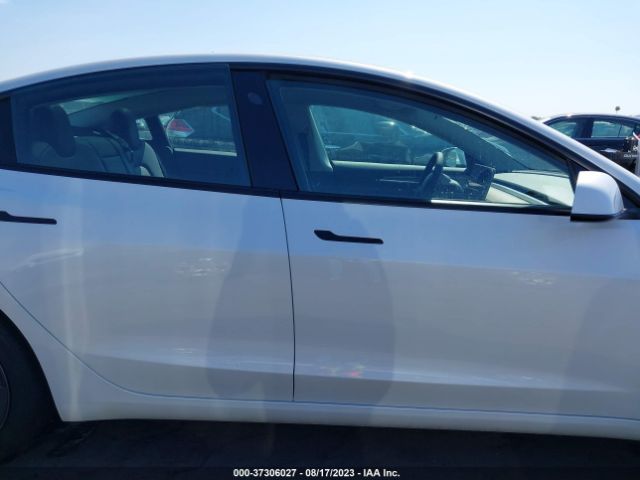 5YJ3E1EA3PF601131 Tesla MODEL 3