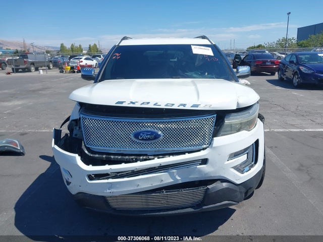 Ford UTILITY POLICE 2016 1FM5K8AR9GGB81222 Image 5