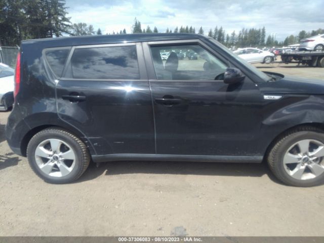 KNDJN2A26J7903912 KIA Soul Base