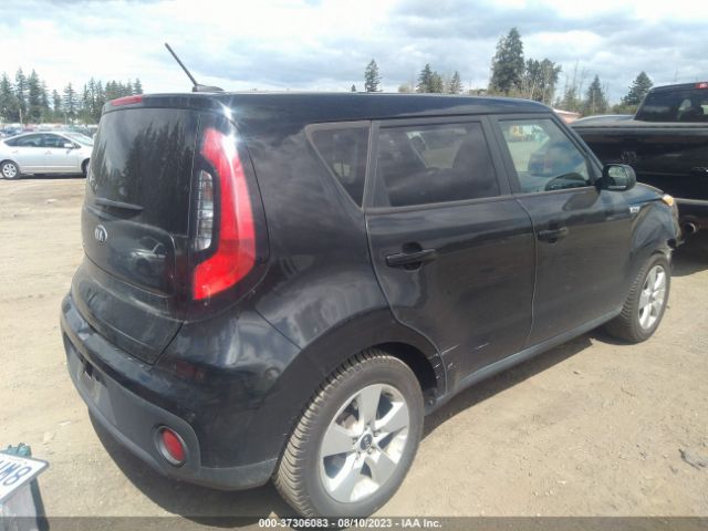 KNDJN2A26J7903912 KIA Soul Base
