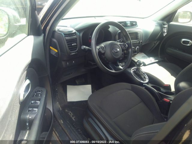 KNDJN2A26J7903912 KIA Soul Base