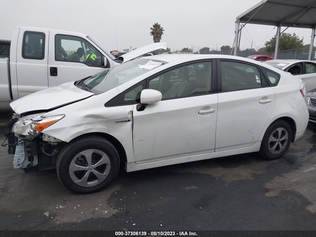 Toyota Prius Four 2015 JTDKN3DU9F2000861 Image 7