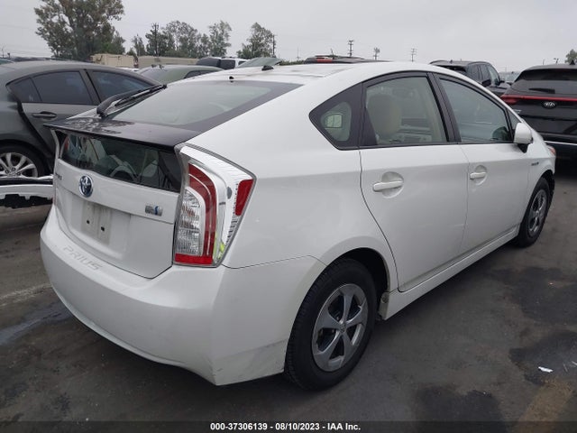 Toyota Prius Four 2015 JTDKN3DU9F2000861 Image 11