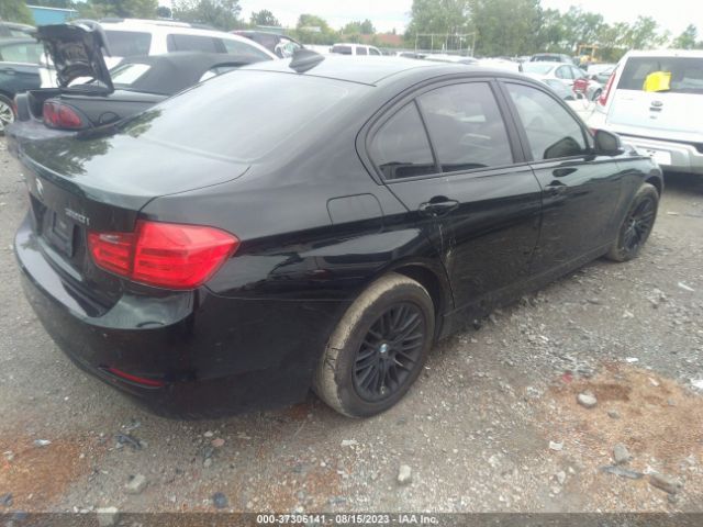 WBA3C3C54EP660681 BMW 3 Series 320i Xdrive
