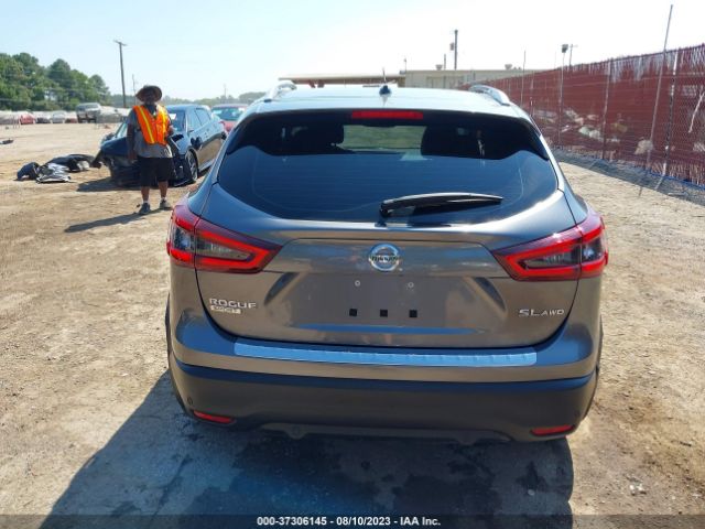 JN1BJ1CW6NW486672 Nissan Rogue Sport Sl