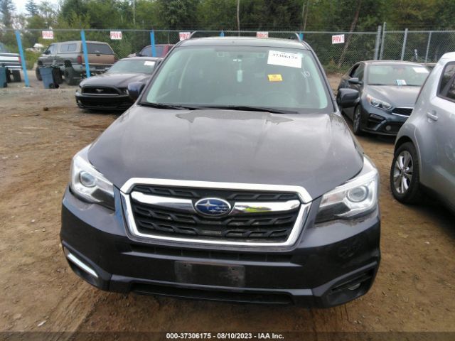 JF2SJAWC4JH545927 Subaru Forester Touring