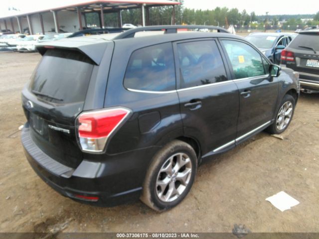 JF2SJAWC4JH545927 Subaru Forester Touring