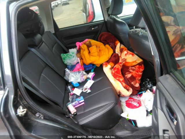 JF2SJAWC4JH545927 Subaru Forester Touring