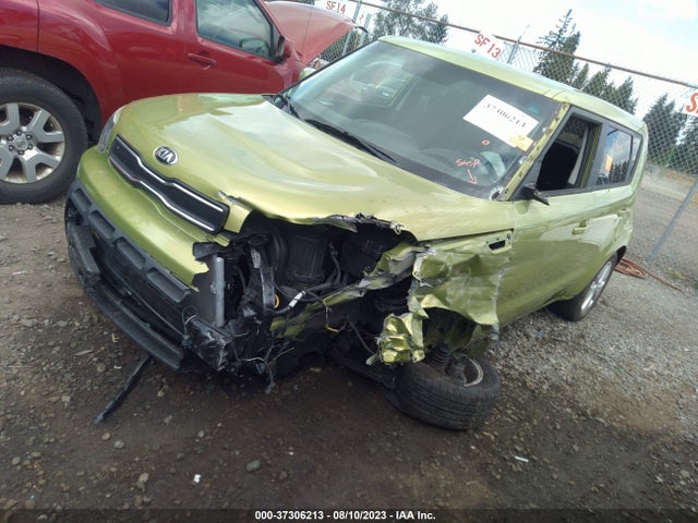 KIA Soul Base 2015 KNDJN2A28F7747766 Image 2