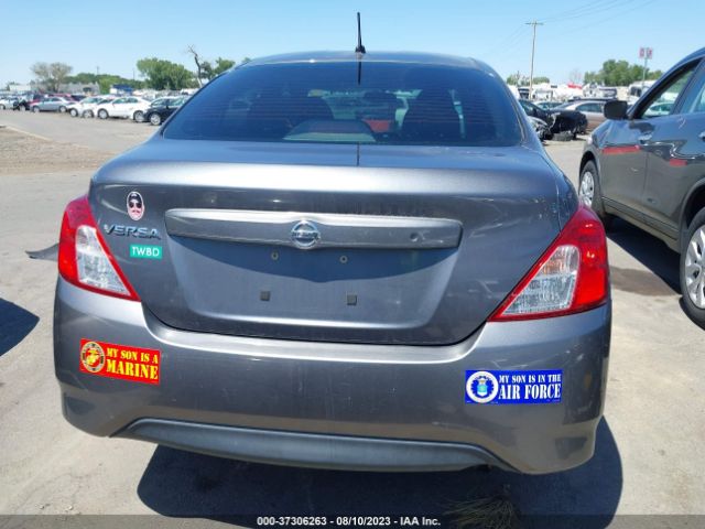 3N1CN7AP0JL852911 Nissan Versa Sedan S