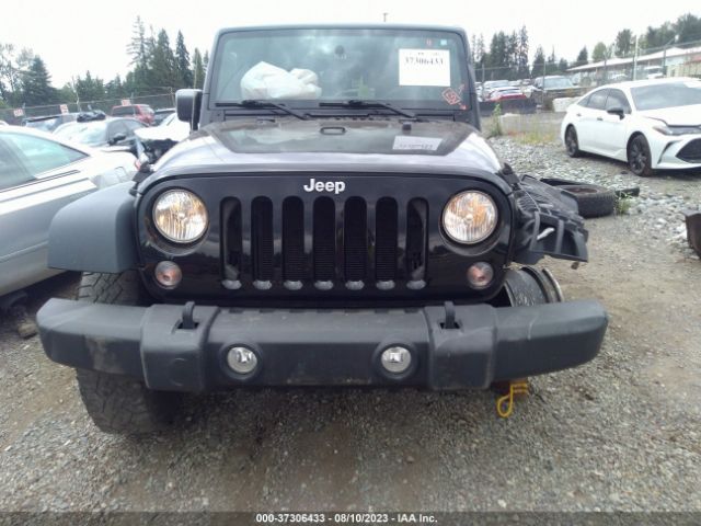1C4BJWDG0FL535823 Jeep Wrangler Unlimited Sport