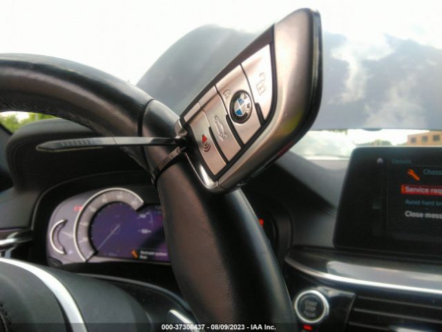 WBAJE7C39HG890955 BMW 5 Series 540i Xdrive