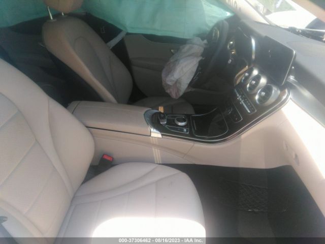 55SWF8DB8KU306255 Mercedes-Benz C-class C 300