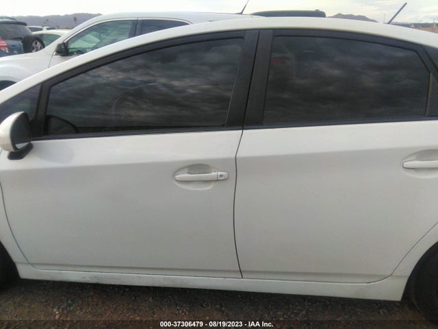Toyota Prius Four/five/three/one/two 2014 JTDKN3DU9E1748126 Image 5