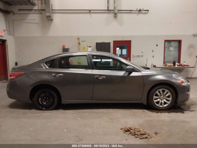 1N4AL3AP0FC276765 Nissan Altima 2.5 S