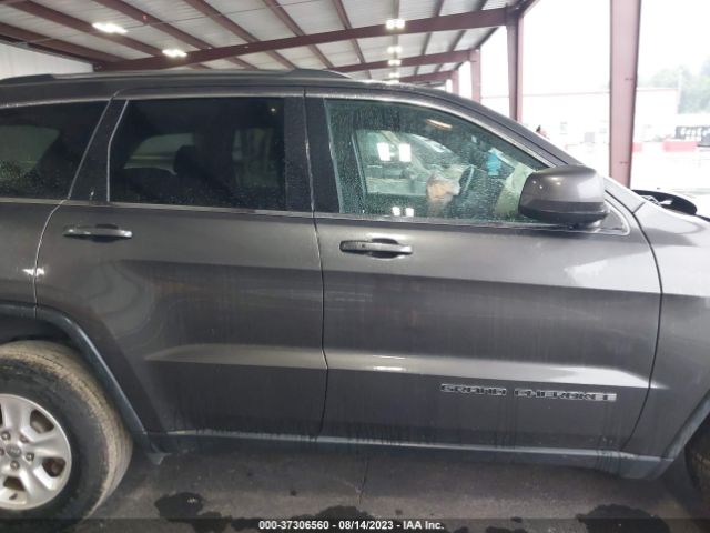 1C4RJFAG5HC803657 Jeep Grand Cherokee Laredo