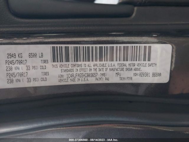 1C4RJFAG5HC803657 Jeep Grand Cherokee Laredo