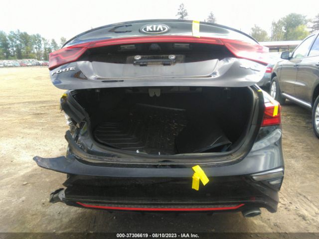 3KPF34AD4ME300437 KIA Forte Gt-line